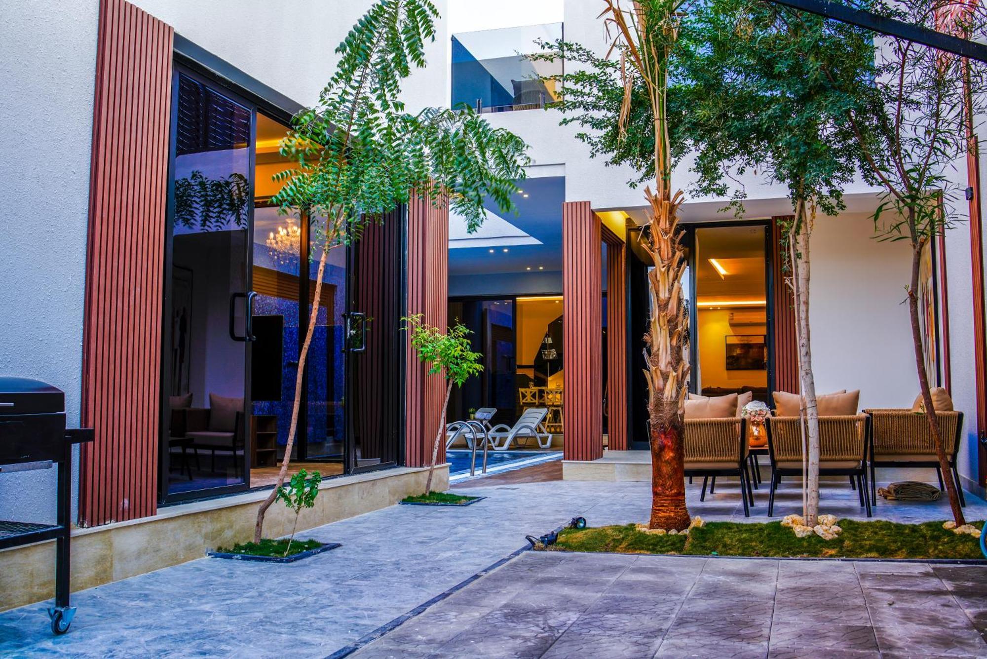 The Land Resort Riyadh Exterior photo