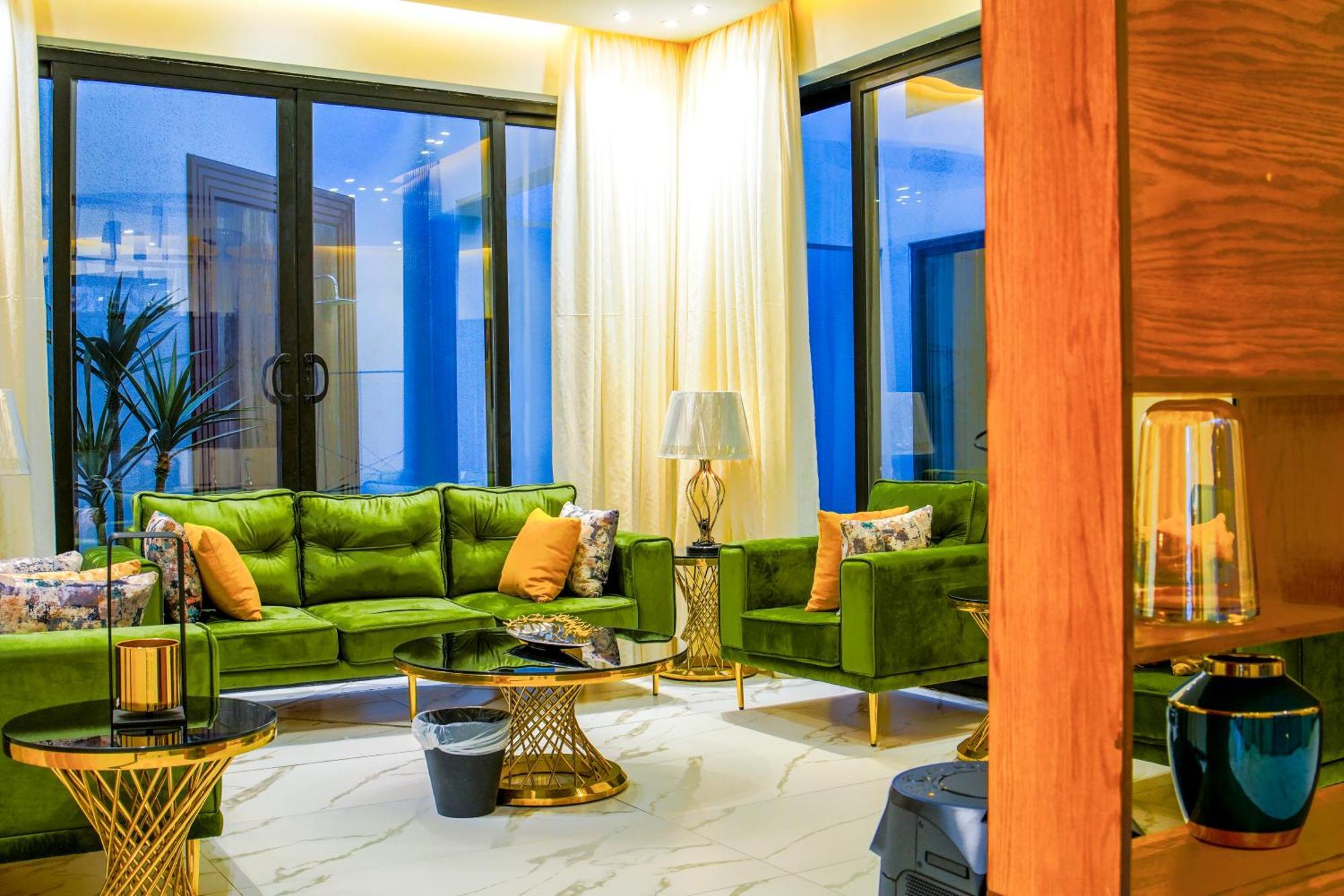 The Land Resort Riyadh Exterior photo